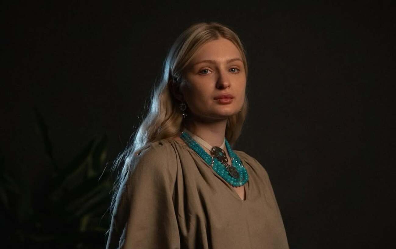 Знає, що таке турнікет. Хто така Віточка з &quot;Холостяка&quot;: волонтерка, етнологиня, має медаль ПЦУ